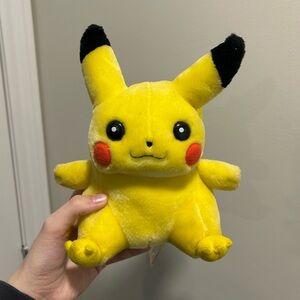1998 Chonky Pikachu Pokemon